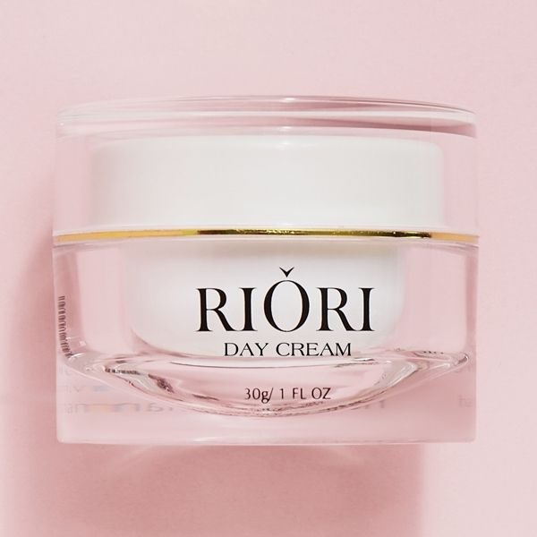 Kem dưỡng trắng da mặt ban ngày Riori Day Cream